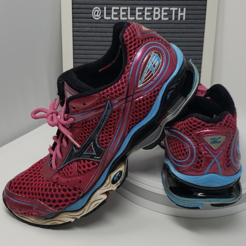 Mizuno Wave Creation 13 Size 11